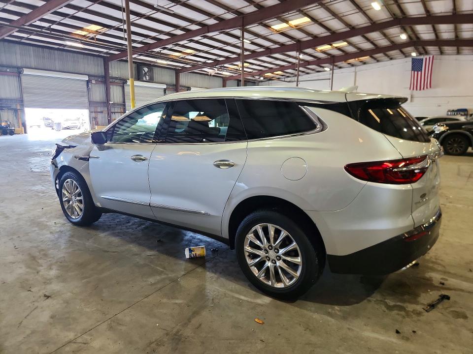 Photo 2 from auction – 2021 BUICK ENCLAVE with VIN 5GAERBKW3MJ267319
