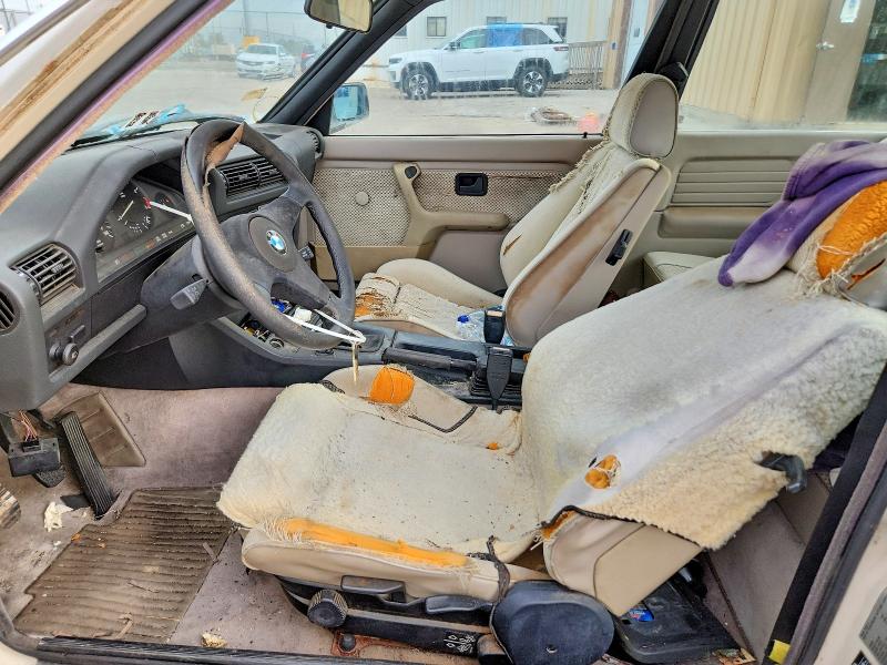 Photo 7 from auction – 1985 BMW 325 with VIN WBAAB540XF9627599