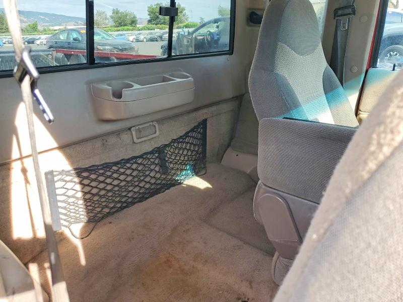 Photo 10 from auction – 1998 MAZDA B3000 with VIN 4F4YR16U6WTM26086