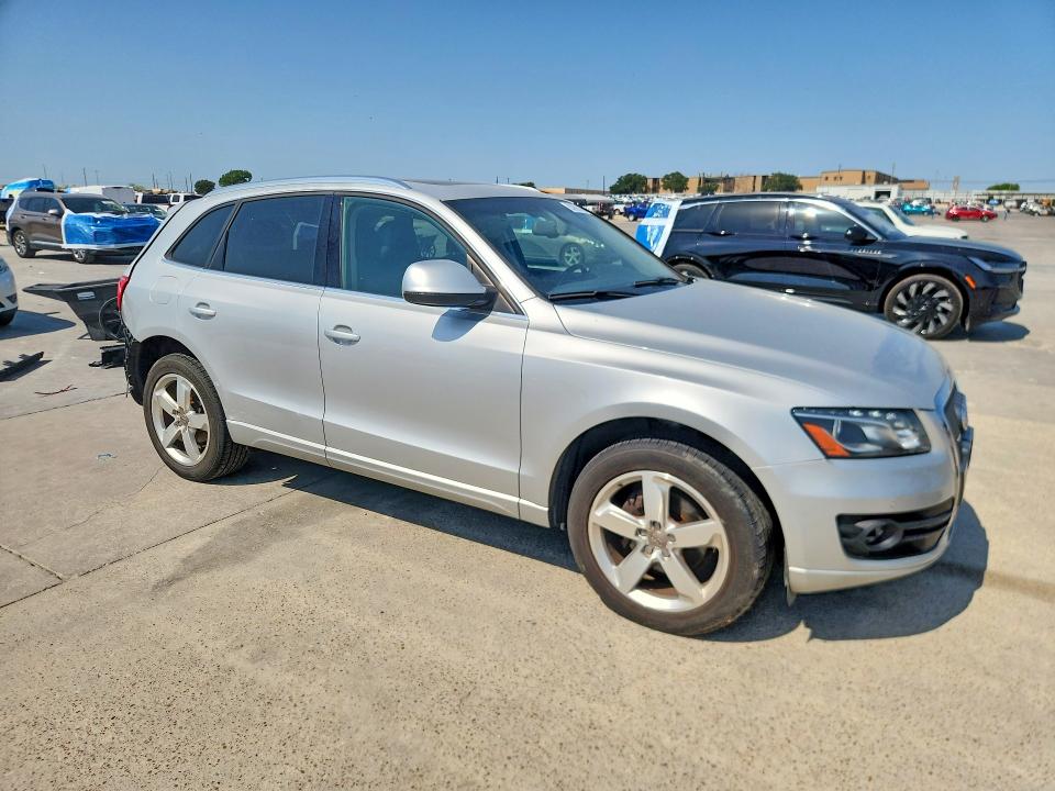 Photo 4 from auction – 2012 AUDI Q5 with VIN WA1LFAFP2CA061798