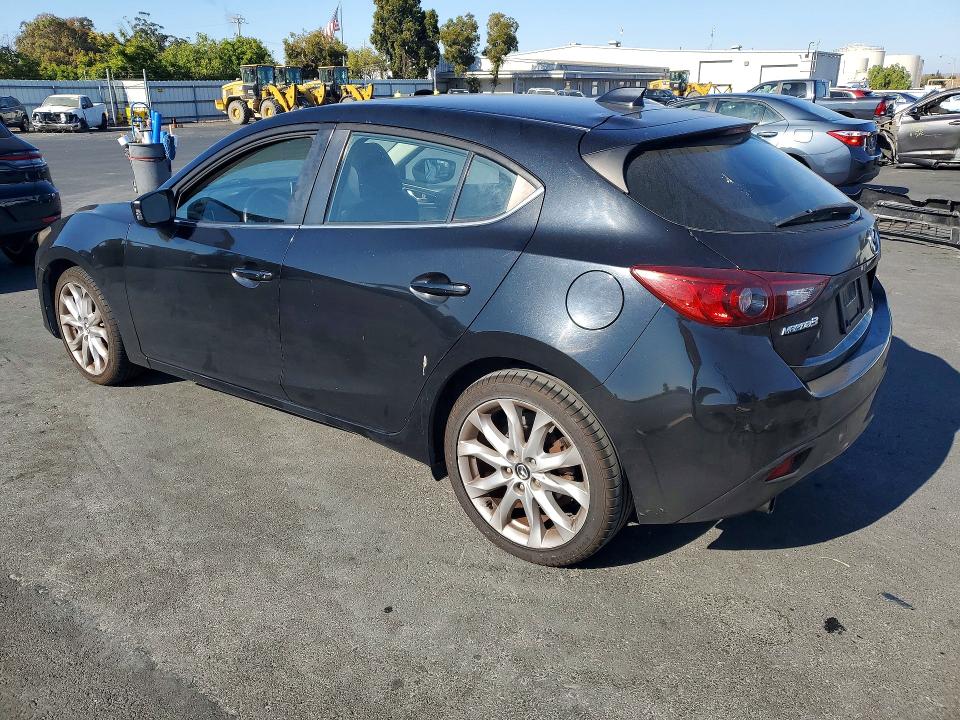 Photo 2 from auction – 2015 MAZDA 3 with VIN JM1BM1L36F1227415