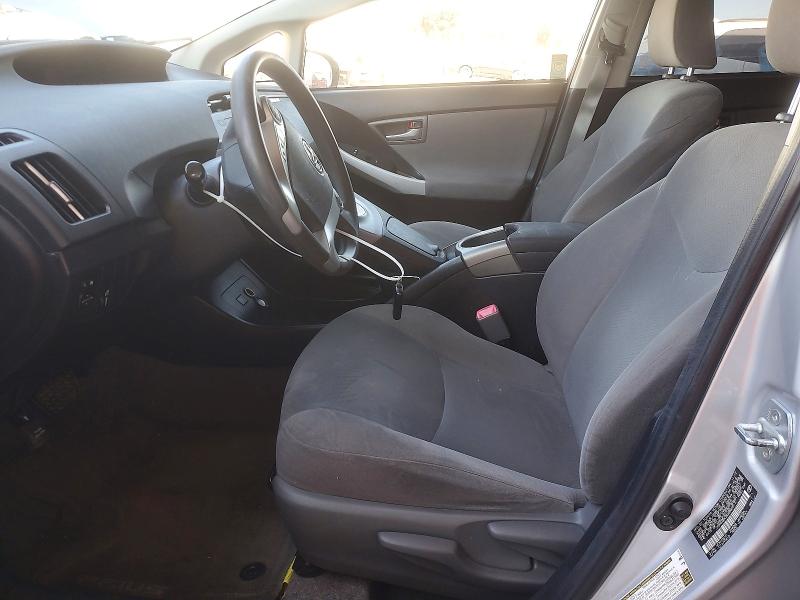 Photo 7 from auction – 2013 TOYOTA PRIUS with VIN JTDKN3DU8D5565517