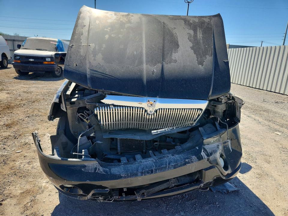 Photo 5 from auction – 2003 LINCOLN NAVIGATOR with VIN 5LMFU27R33LJ43440