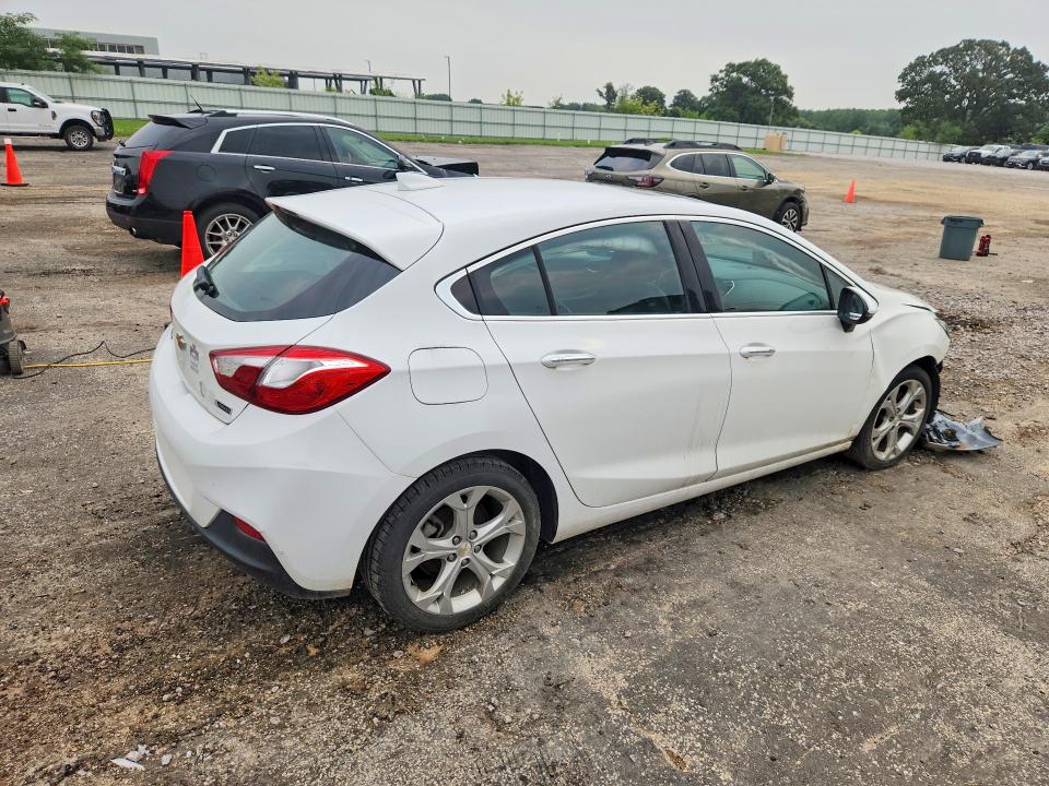 Photo 3 from auction – 2017 CHEVROLET CRUZE with VIN 3G1BF6SM2HS520823