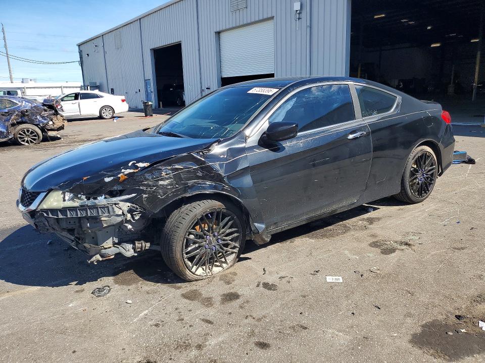 Снимка 1 от търг – 2013 HONDA ACCORD с VIN 1HGCT1B33DA002036