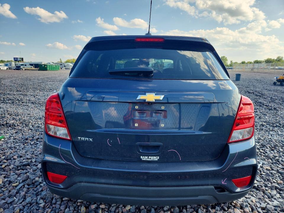 Photo 6 from auction – 2019 CHEVROLET TRAX with VIN 3GNCJKSB4KL205841