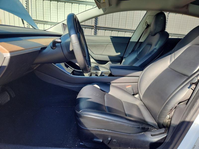 Photo 7 from auction – 2019 TESLA MODEL 3 with VIN 5YJ3E1EA5KF347303