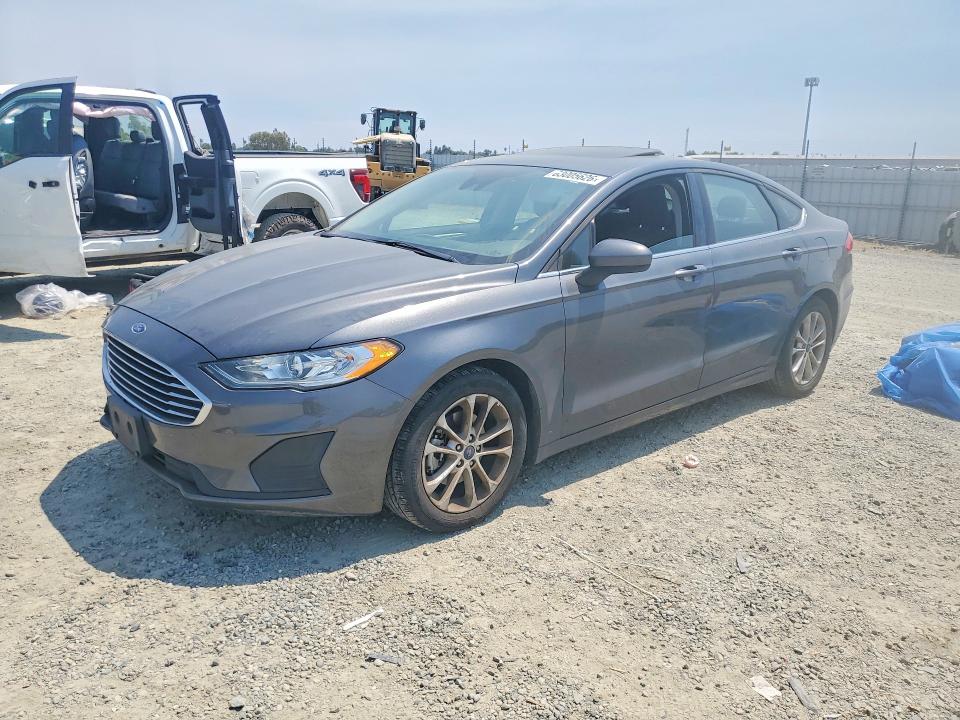 FORD FUSION 2019 with VIN 3FA6P0HD4KR135553 - Photo from auction