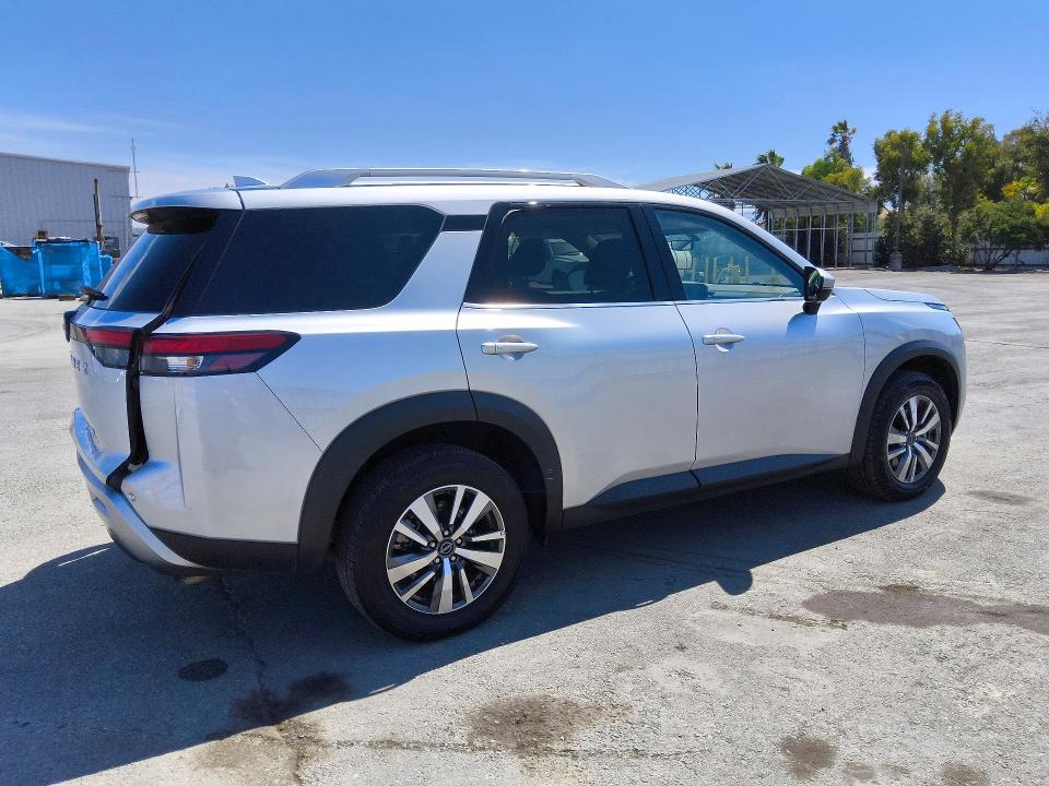 Photo 3 from auction – 2025 NISSAN PATHFINDER with VIN 5N1DR3CC1SC235891