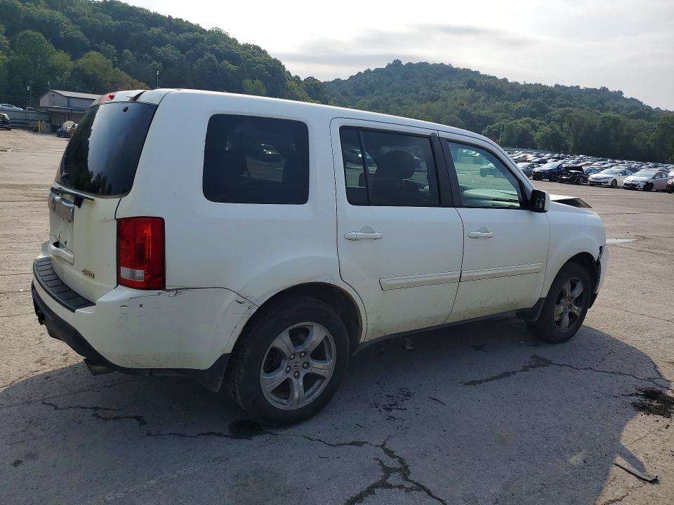 Photo 3 from auction – 2014 HONDA PILOT with VIN 5FNYF4H49EB029649