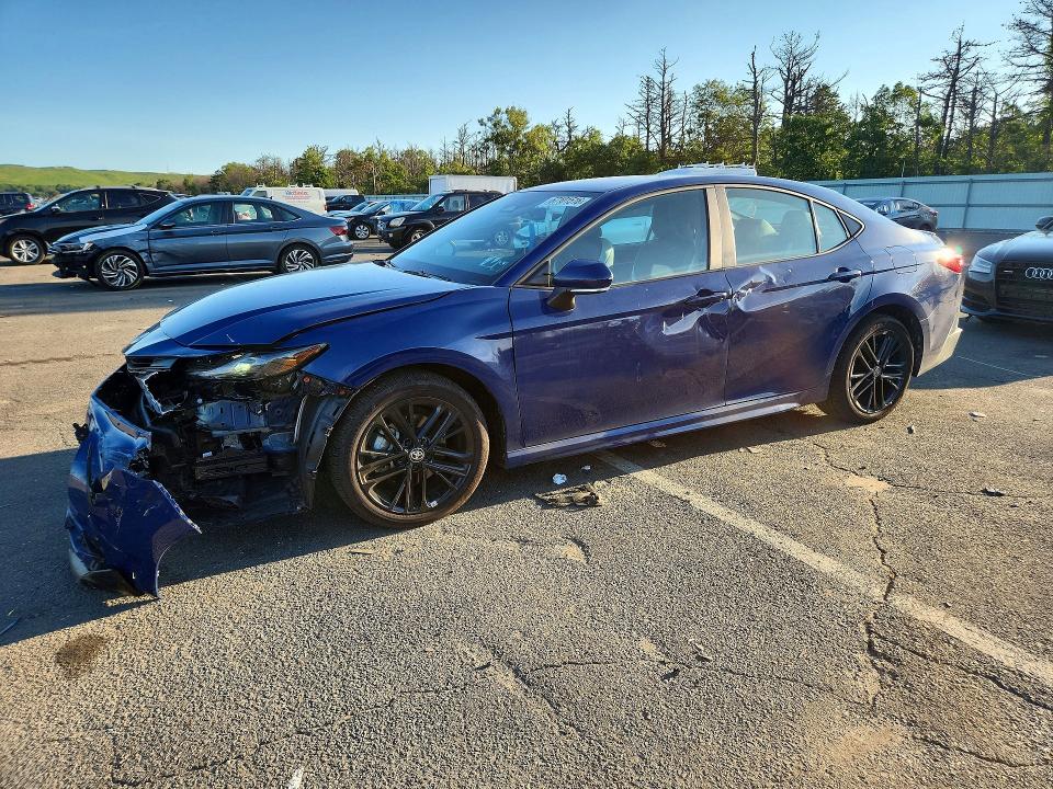 TOYOTA CAMRY 2025 with VIN 4T1DBADK2SU034199 - Photo from auction