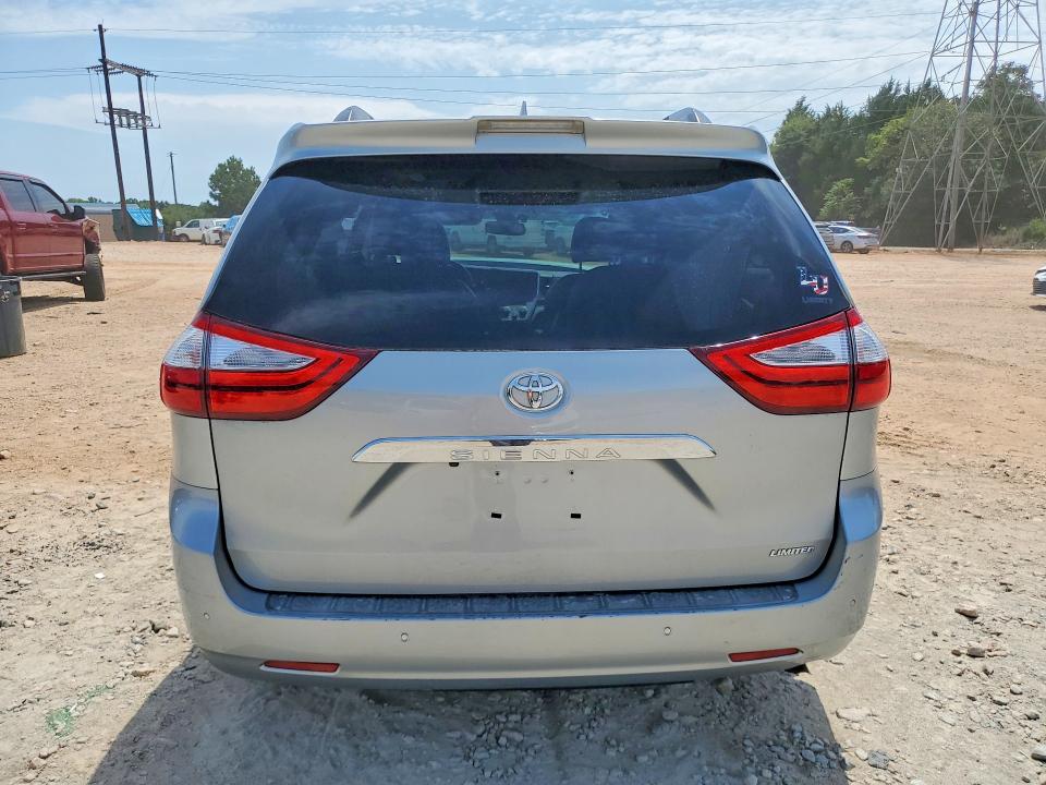 Photo 6 from auction – 2019 TOYOTA SIENNA with VIN 5TDYZ3DC7KS999652