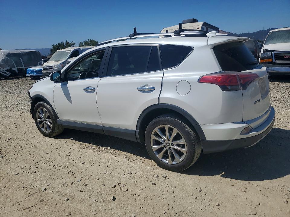 Photo 2 from auction – 2017 TOYOTA RAV4 with VIN 2T3DFREV8HW559358
