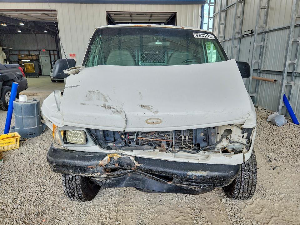 Photo 5 from auction – 2002 FORD ECOLINE with VIN 1FTNE24L82HB36646