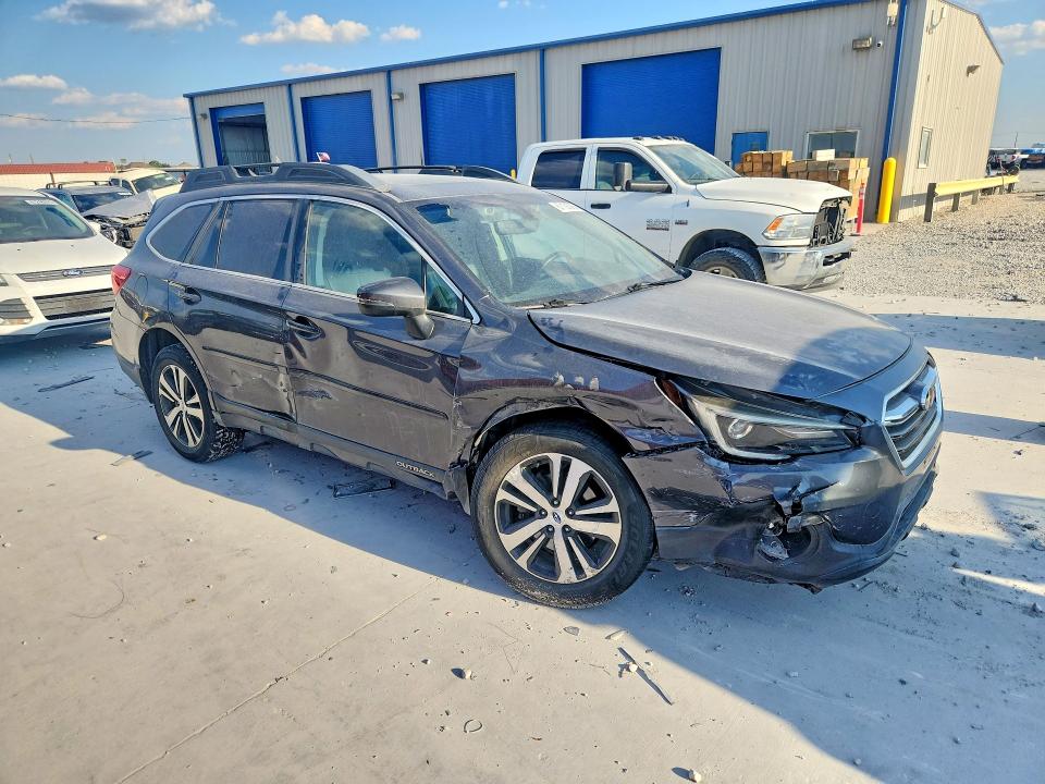 Zdjęcie 4 z aukcji – 2018 SUBARU OUTBACK z VIN 4S4BSANC4J3290413