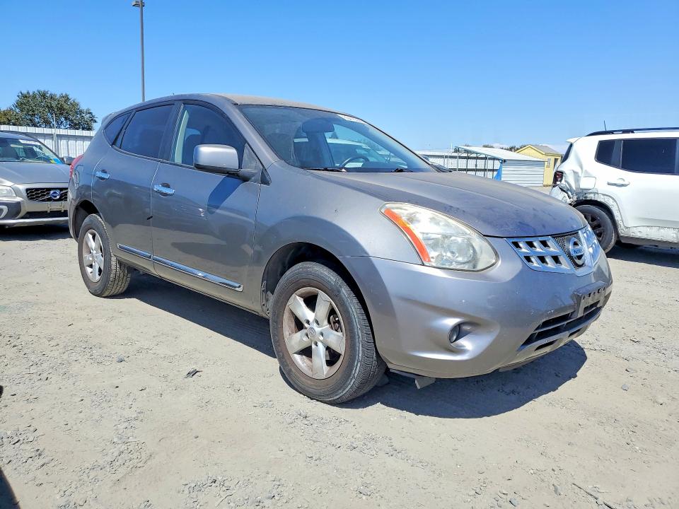 Photo 4 from auction – 2013 NISSAN ROGUE with VIN JN8AS5MT0DW526037