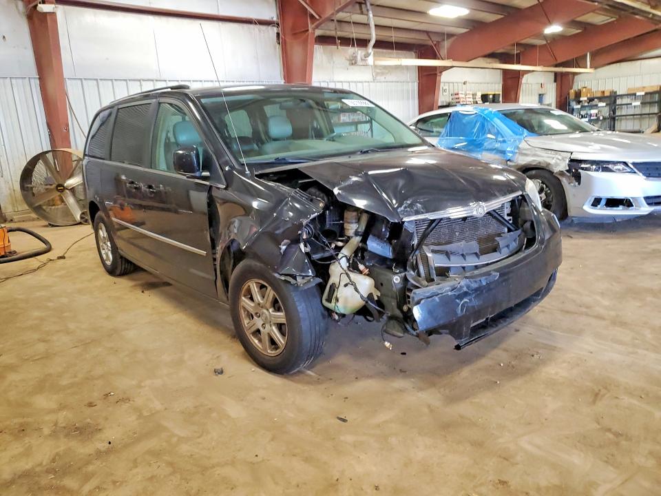 Снимка 4 от търг – 2010 CHRYSLER TOWN & COUNTRY с VIN 2A4RR5D12AR309175