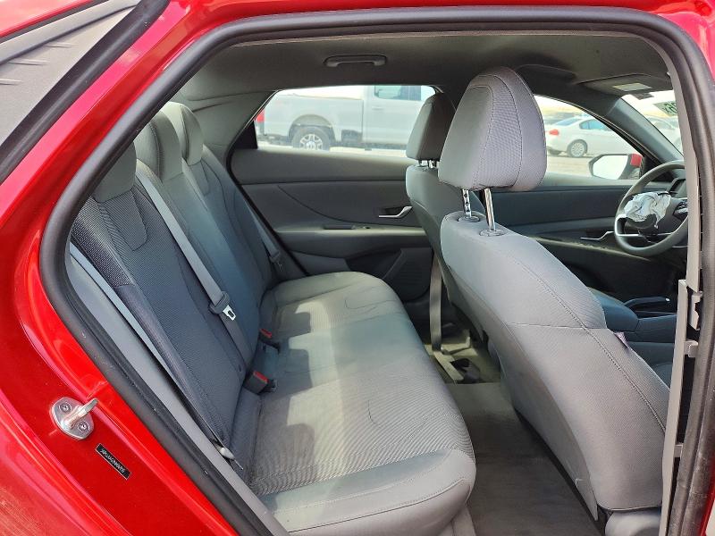 Photo 10 from auction – 2022 HYUNDAI ELANTRA with VIN 5NPLL4AG2NH061920