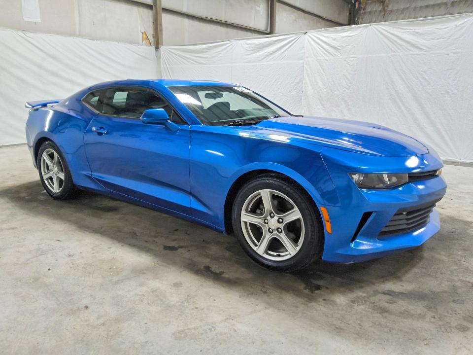 Photo 4 from auction – 2017 CHEVROLET CAMARO with VIN 1G1FB1RX2H0122437