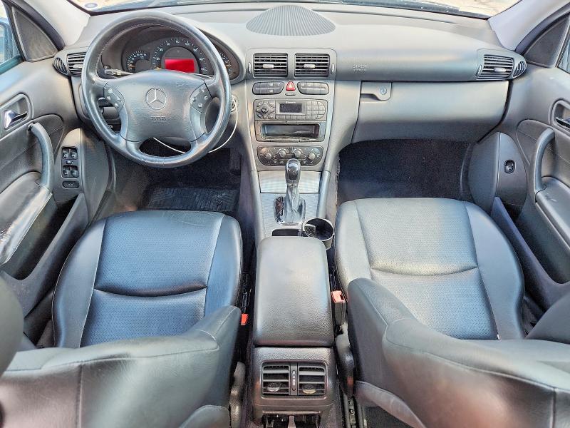 Photo 8 from auction – 2003 MERCEDES-BENZ C with VIN WDBRF40JX3F429345