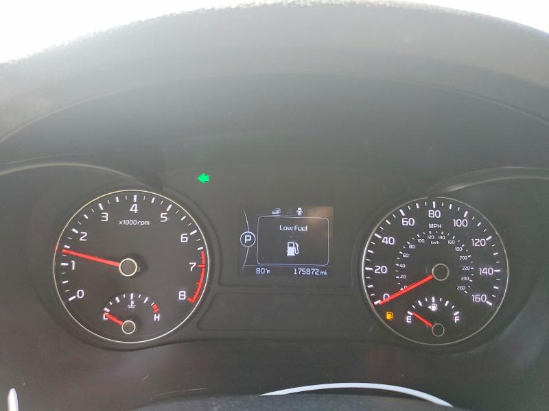 Photo 9 from auction – 2018 KIA OPTIMA with VIN 5XXGT4L3XJG208373