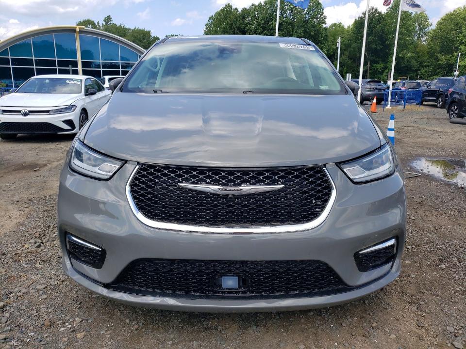 Photo 5 from auction – 2023 CHRYSLER PACIFICA with VIN 2C4RC1BG5PR601368