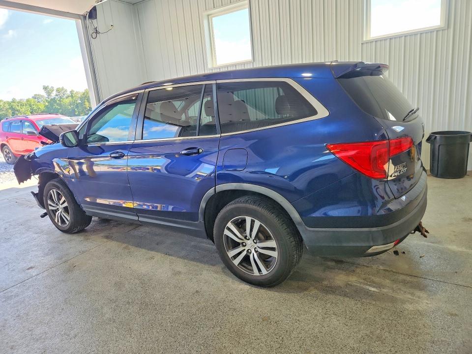 Photo 2 from auction – 2016 HONDA PILOT with VIN 5FNYF6H54GB111103
