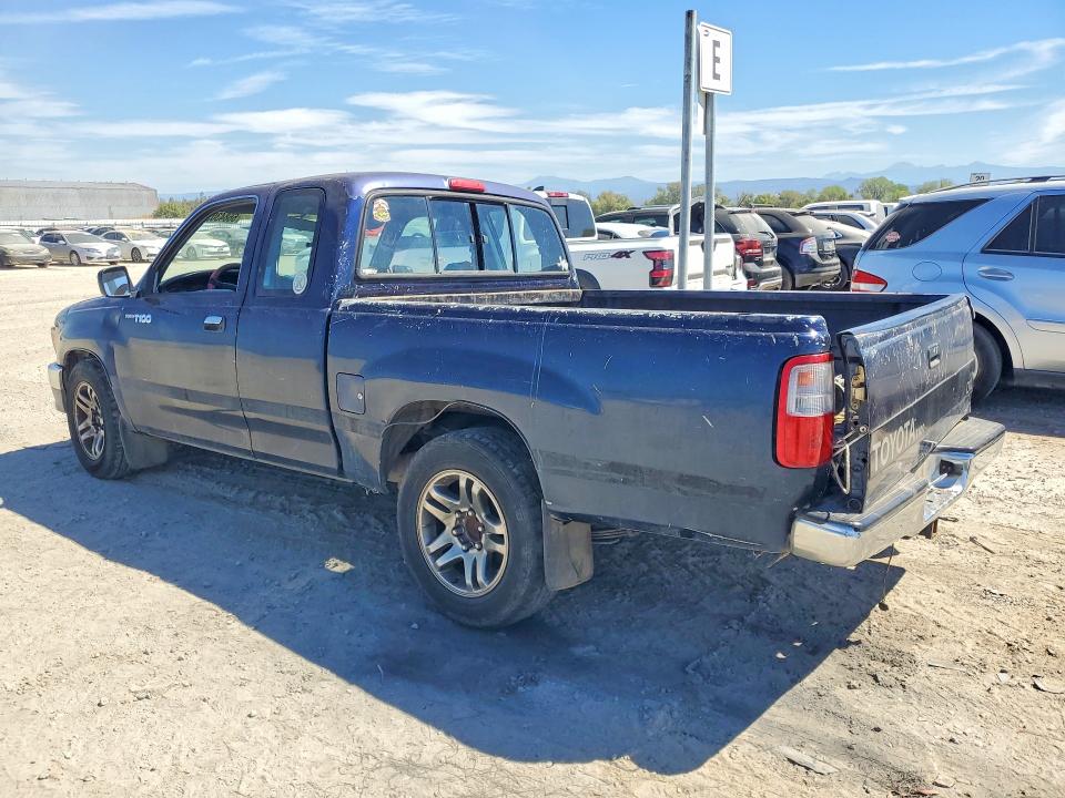 Photo 2 from auction – 1995 TOYOTA T100 with VIN JT4VD12E6S0004338
