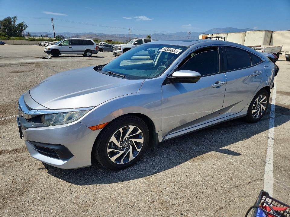 HONDA CIVIC 2018 with VIN 2HGFC2F70JH573187 - Photo from auction