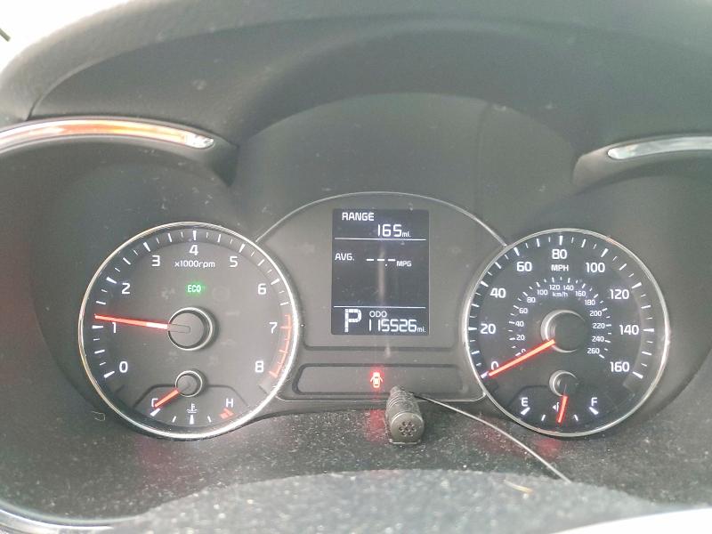 Photo 9 from auction – 2016 KIA FORTE with VIN KNAFX4A60G5462682