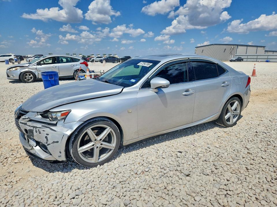 LEXUS IS 2015 with VIN JTHBF1D21F5046035 - Photo from auction