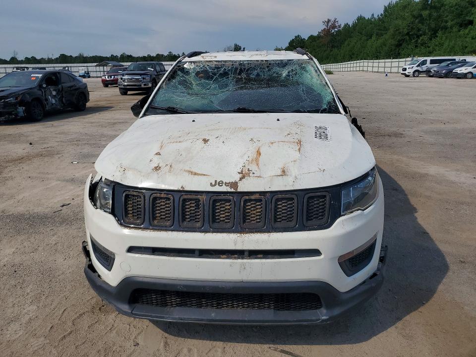 Photo 5 from auction – 2018 JEEP COMPASS with VIN 3C4NJCAB5JT408065
