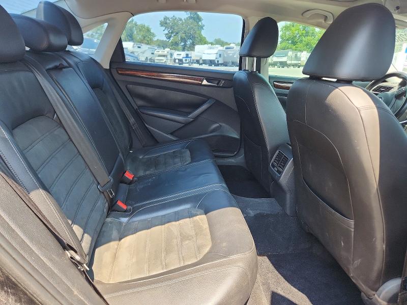 Photo 10 from auction – 2013 VOLKSWAGEN PASSAT with VIN 1VWCN7A35DC066187