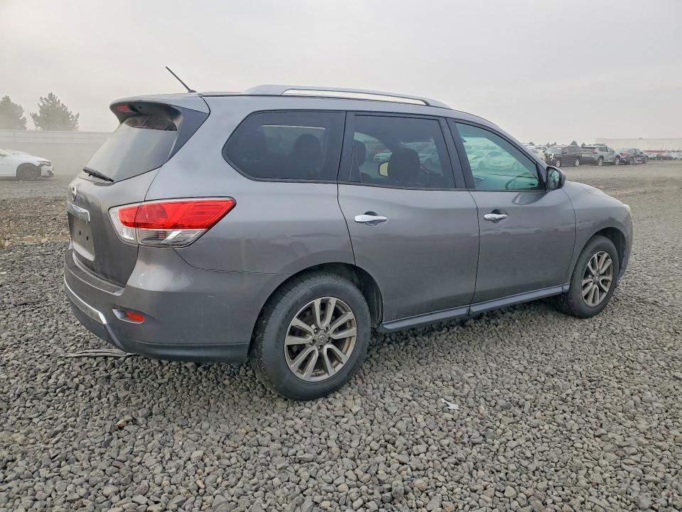 Photo 3 from auction – 2015 NISSAN PATHFINDER with VIN 5N1AR2MN2FC679977