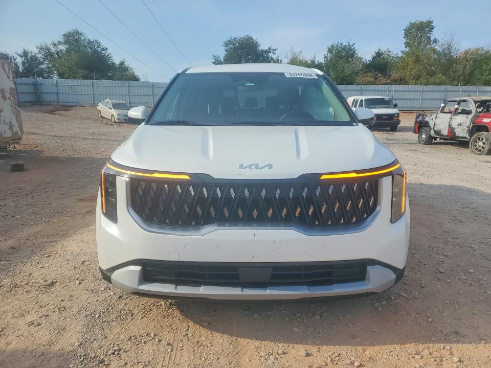 Photo 5 from auction – 2026 KIA CARNIVAL with VIN KNDNB5K36T6586435