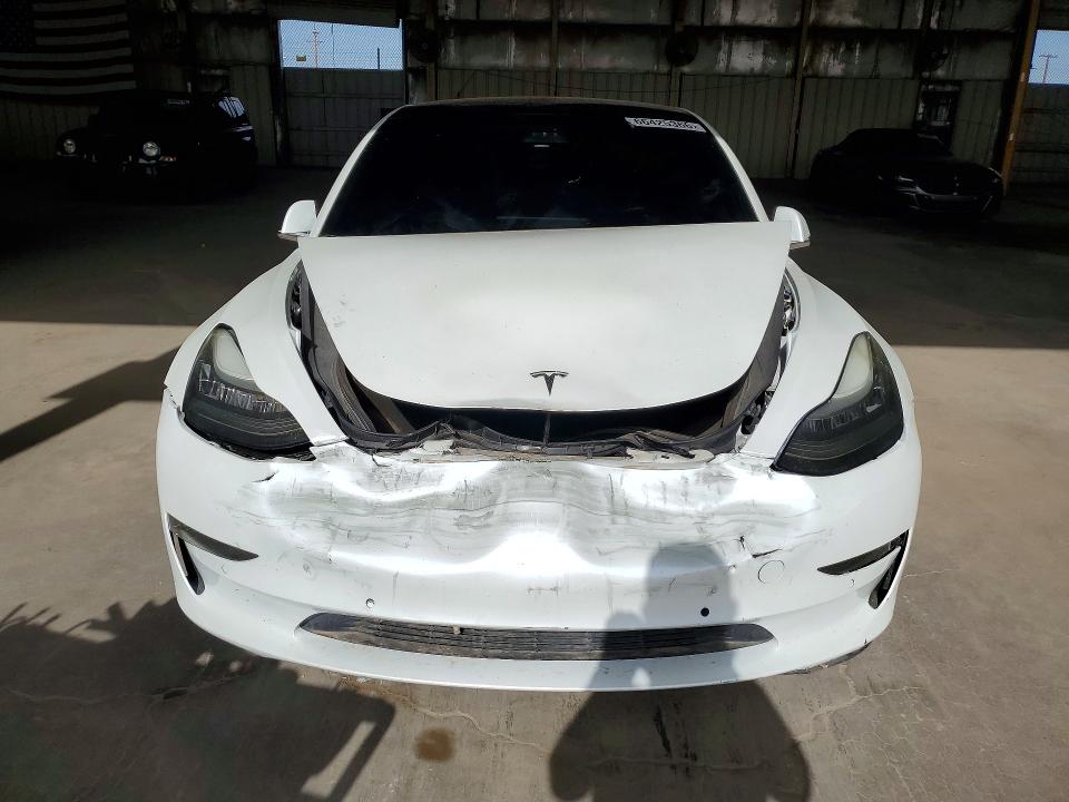 Photo 5 from auction – 2018 TESLA MODEL 3 with VIN 5YJ3E1EA2JF162611