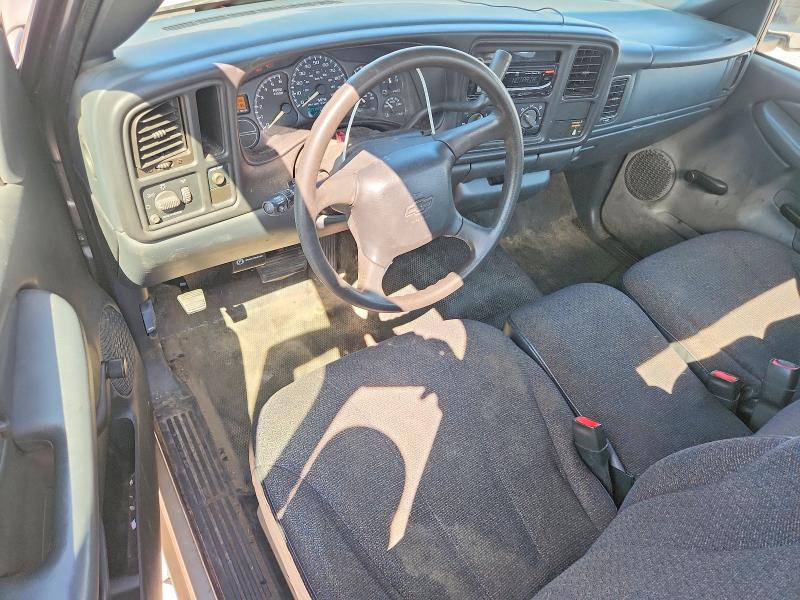 Photo 8 from auction – 2000 CHEVROLET SILVERADO with VIN 1GCEC14W2YE223964