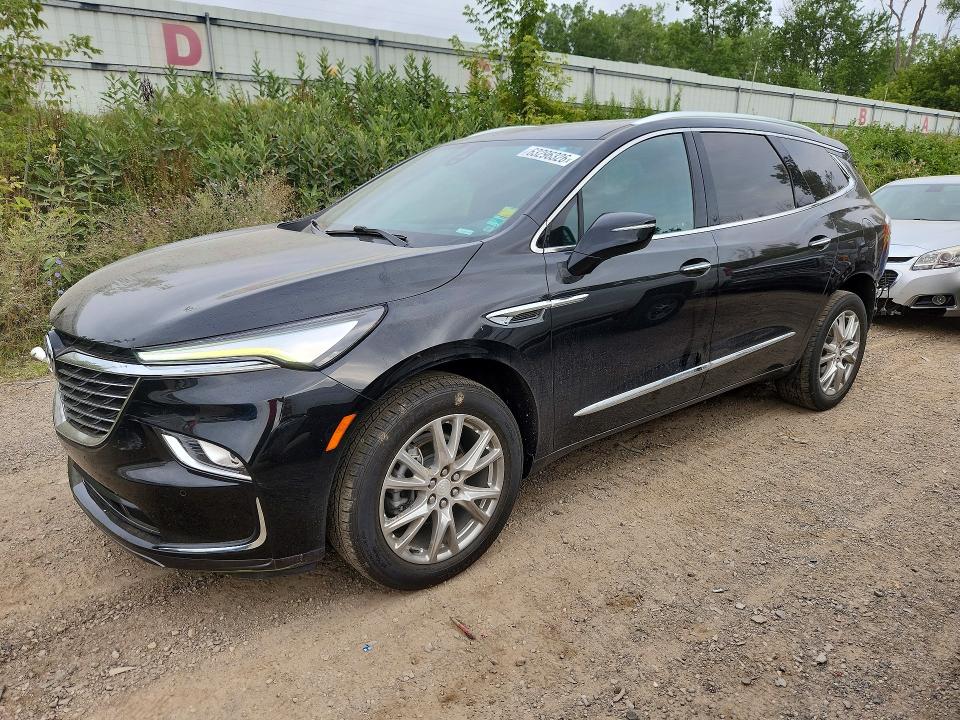 BUICK ENCLAVE 2022 with VIN 5GAEVBKW9NJ171952 - Photo from auction
