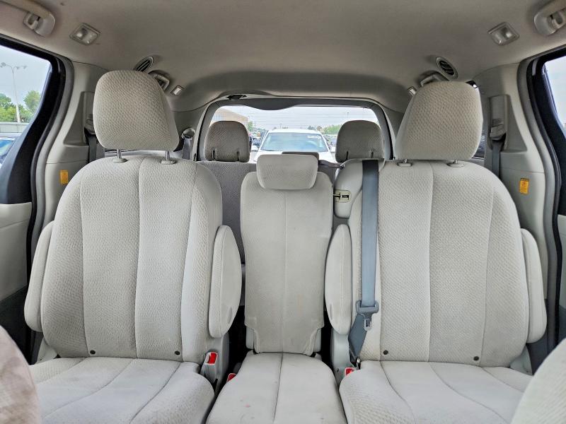 Photo 10 from auction – 2012 TOYOTA SIENNA with VIN 5TDKK3DC2CS248860