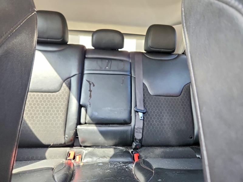 Foto 10 de la subasta – 2020 JEEP COMPASS con VIN 3C4NJDBB5LT112888