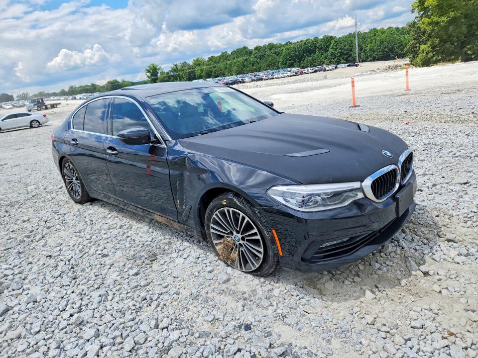 Photo 4 from auction – 2017 BMW 540 with VIN WBAJE7C35HG888636