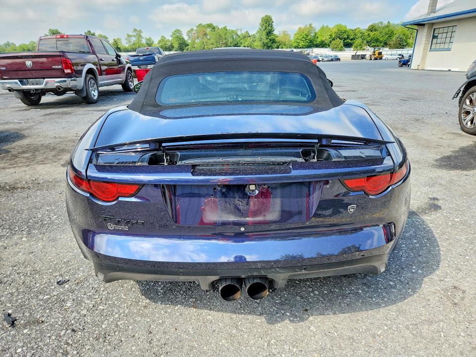 Photo 6 from auction – 2018 JAGUAR F-TYPE with VIN SAJDD5EV1JCK51053