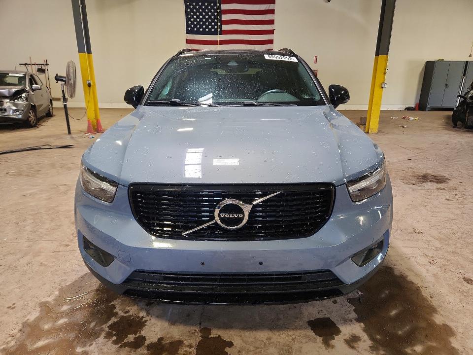 Photo 5 from auction – 2021 VOLVO XC40 with VIN YV4162UM8M2616886