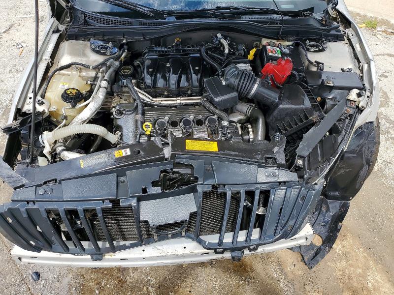 Photo 11 from auction – 2010 MERCURY MILAN with VIN 3MEHM0JG6AR642192