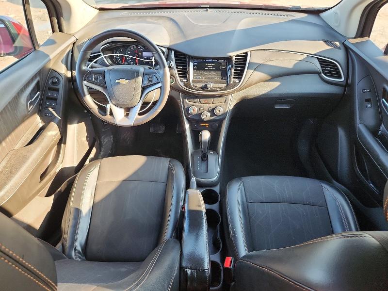 Photo 8 from auction – 2018 CHEVROLET TRAX with VIN 3GNCJLSB2JL185125
