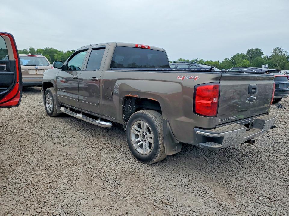 Photo 2 from auction – 2015 CHEVROLET SILVERADO with VIN 1GCVKREC0FZ323430