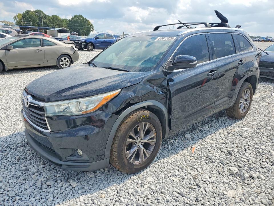 TOYOTA HIGHLANDER 2015 with VIN 5TDKKRFH7FS082139 - Photo from auction