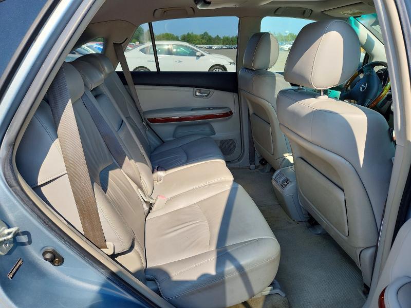 Photo 11 from auction – 2004 LEXUS RX with VIN JTJHA31U640049869