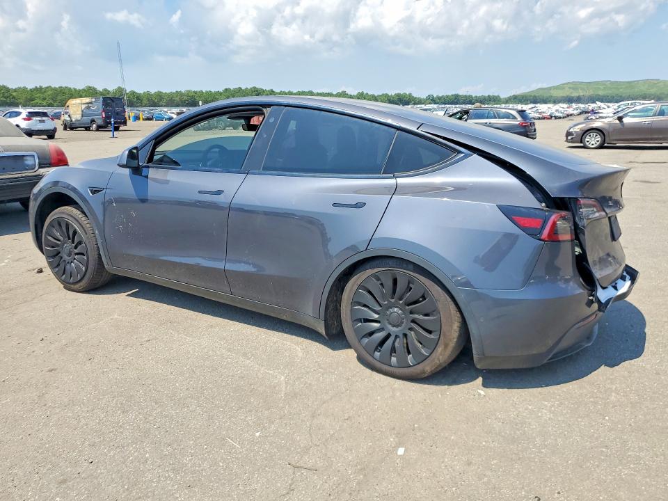 Photo 2 from auction – 2021 TESLA MODEL Y with VIN 5YJYGDEEXMF203821