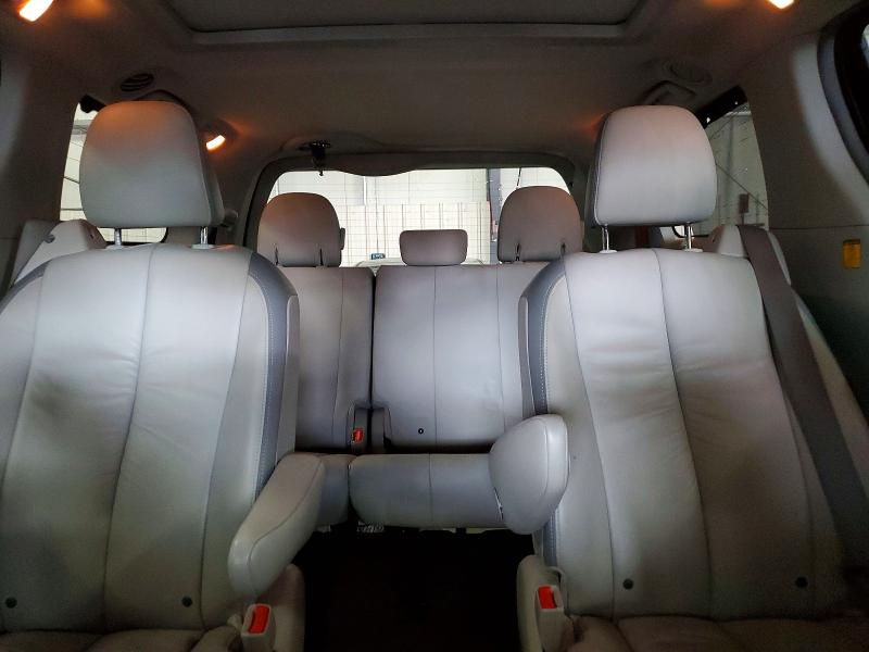 Photo 10 from auction – 2011 TOYOTA SIENNA with VIN 5TDDK3DC5BS003462